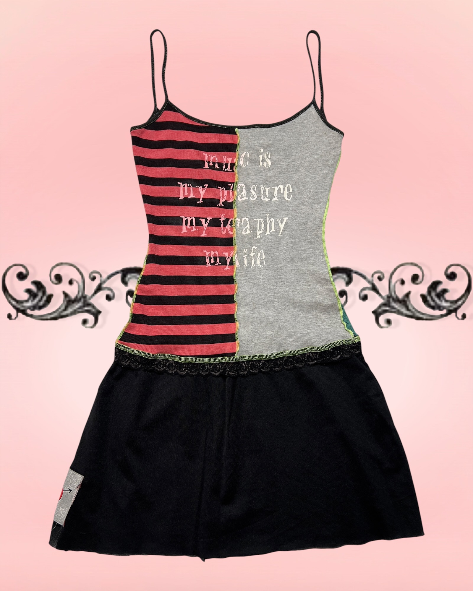 vestido music carmim